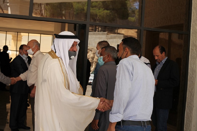 الفايز يفتتح ديوان قبيلة بني صخر - صور 