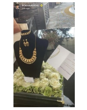 هدية ثمينة لمشهور كويتي تزوج مشهورة سعودية - صورة 