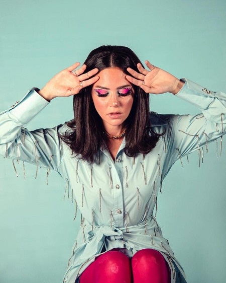 نجمات مدرسة الروابي يخضعن لجلسة تصوير - صور