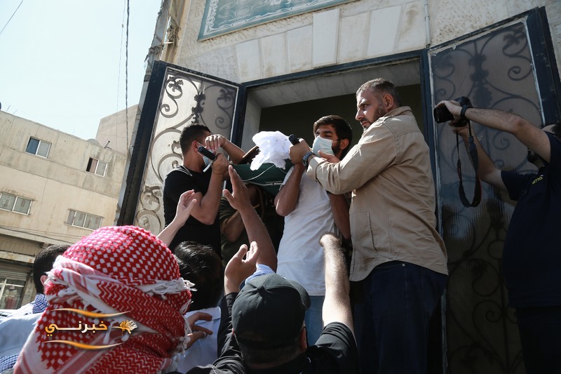 تشييع جثمان الإعلامي عصام العمري - صور