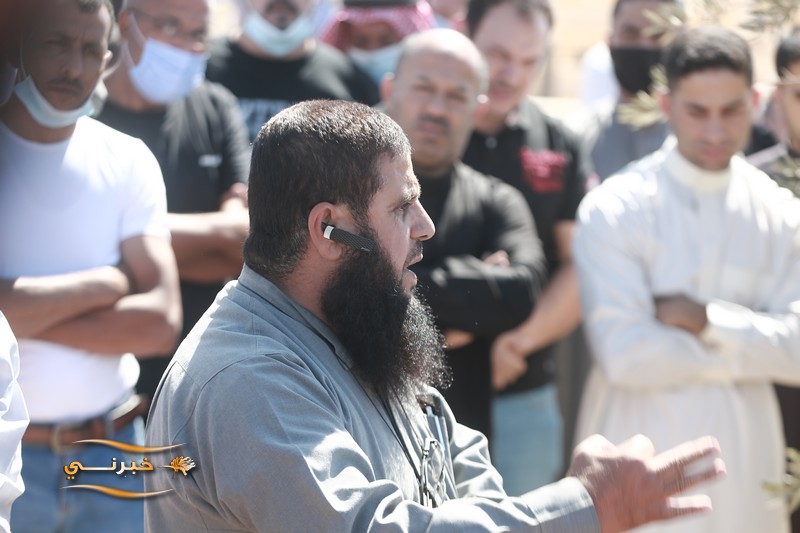 تشييع جثمان الإعلامي عصام العمري - صور