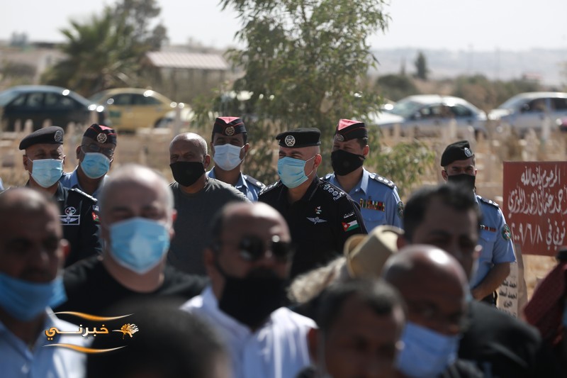 تشييع جثمان الإعلامي عصام العمري - صور