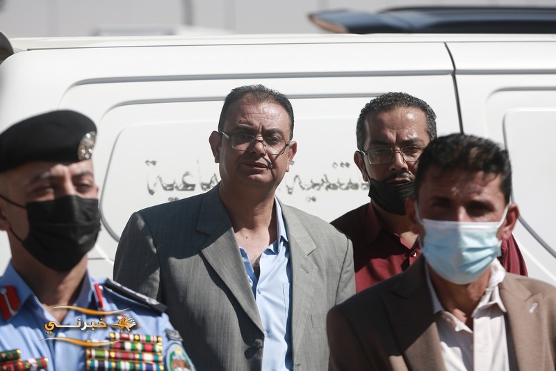 تشييع جثمان الإعلامي عصام العمري - صور