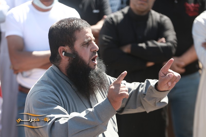 تشييع جثمان الإعلامي عصام العمري - صور