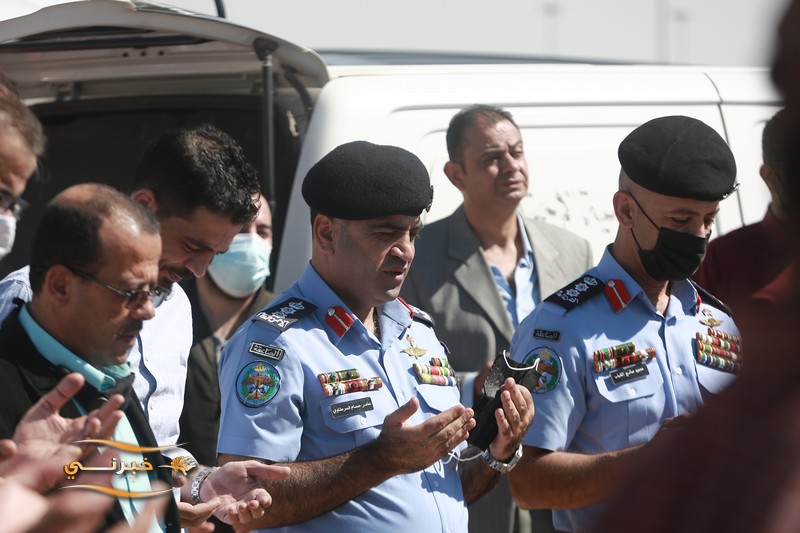 تشييع جثمان الإعلامي عصام العمري - صور