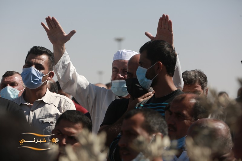 تشييع جثمان الإعلامي عصام العمري - صور