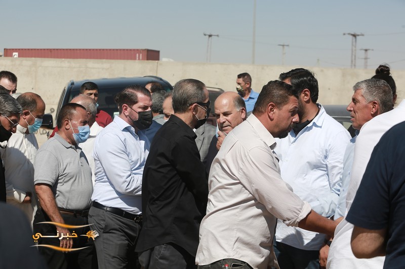 تشييع جثمان الإعلامي عصام العمري - صور