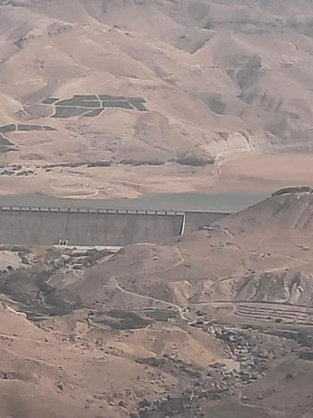 شاهدوا سد الموجب بعد اول منخفض - صور 