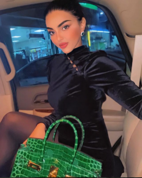 ملكة جمال السعودية رومي القحطاني تخطف الأنظار  - صور