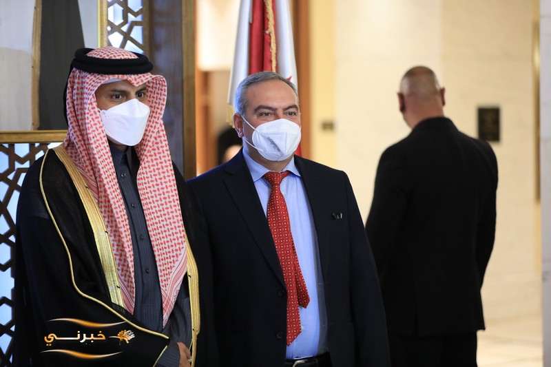 السفارة القطرية في عمان تحتفل بالعيد الوطني - صور 