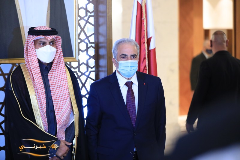 السفارة القطرية في عمان تحتفل بالعيد الوطني - صور 