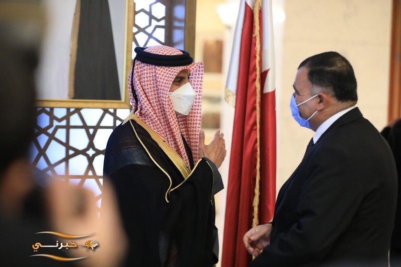 السفارة القطرية في عمان تحتفل بالعيد الوطني - صور 