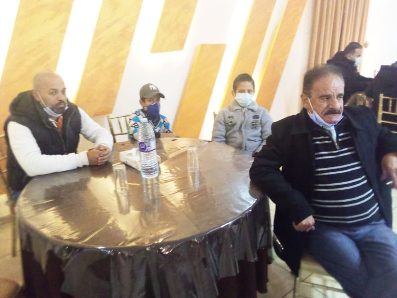 أيوب و العجو نسايب