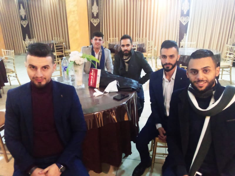 أيوب و العجو نسايب