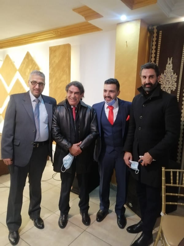 أيوب و العجو نسايب