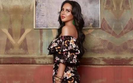 شبيهة ياسمين رئيس توقِع الجمهور في حيرة