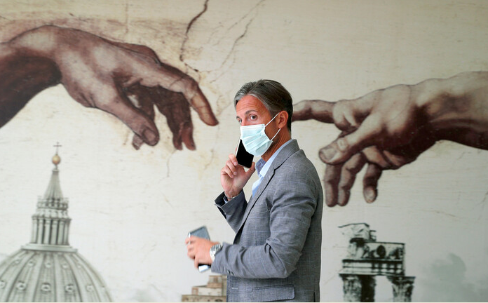 الصحة العالمية تضاعف أعداد المصابين بأوميكرون