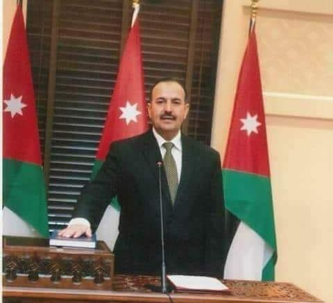 إحالة المحافظ علي ماضي إلى التقاعد