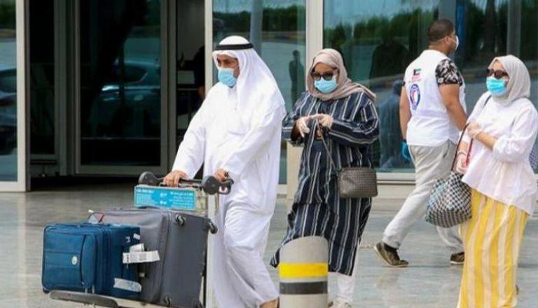 الكويت تفتح الحدود البرية مع العراق