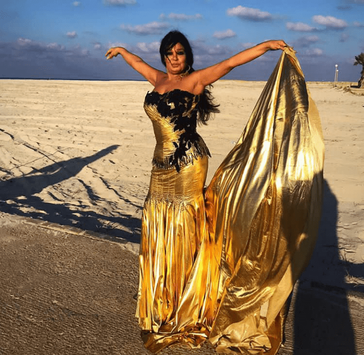 فيفي عبده تبحث عن ابن حلال  فيديو