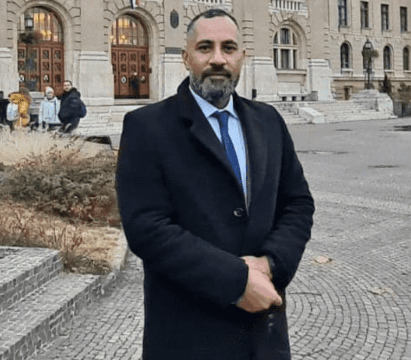 تهنئة للدكتور نمر محمد ابو رمان 