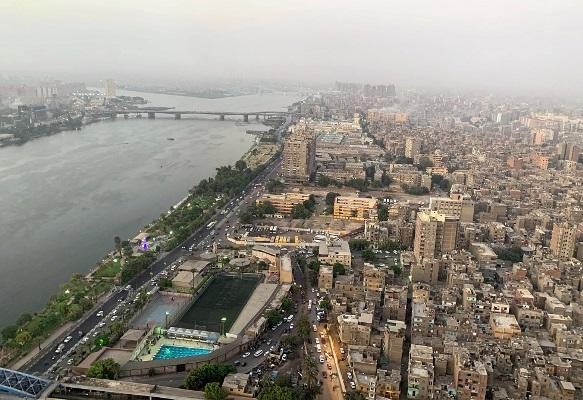 الأرصاد المصرية توصي بعدم الخروج من المنازل