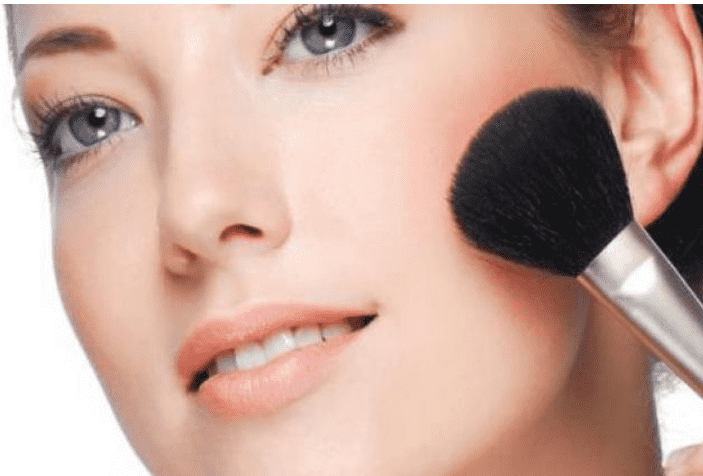 هل يفسد الوضوء من آثار المكياج المتبقية  فيديو