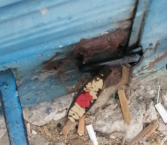 اغلاق 23 منشأة مخالفة لأوامر الدفاع بالزرقاء