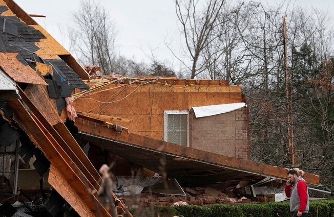 ارتفاع حصيلة ضحايا إعصار ولاية تينيسي الأميركية