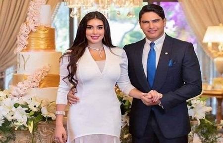 ياسمين صبري تحتفل بعيد زواجها بأجواء رومانسية  صور