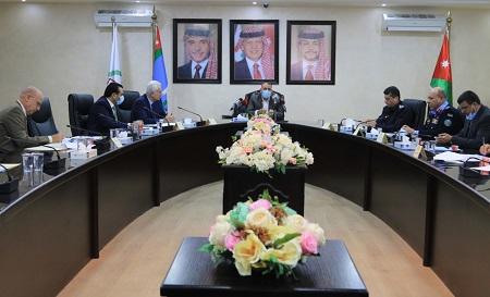 مناقشة الاستعدادات اللازمة للتوجيهي