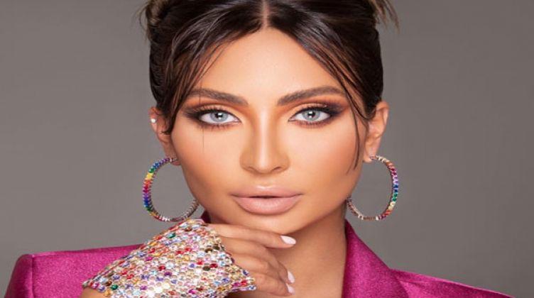 نور الغندور حديث الجمهور بعد ظهورها مع عمرو دياب