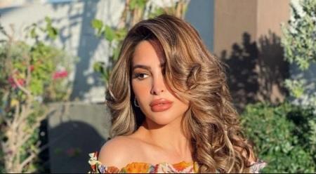 فاشينيستا كويتية ترد على أنباء اعتزالها  فيديو 