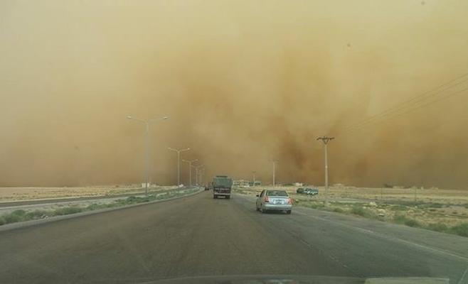 الاشغال تعلن اعادة فتح طريق الأزرق  العمري