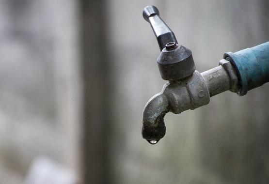 إيقاف ضخ المياه عن بعض مناطق إربد