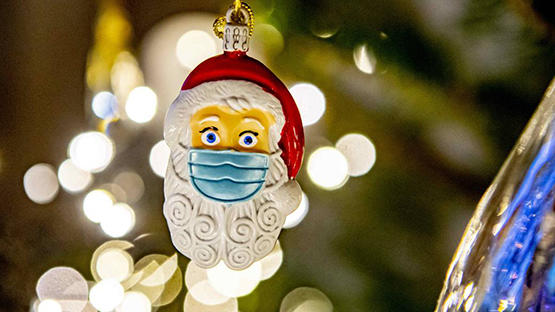 الصحة العالمية تنصح بإلغاء احتفالات أعياد الميلاد