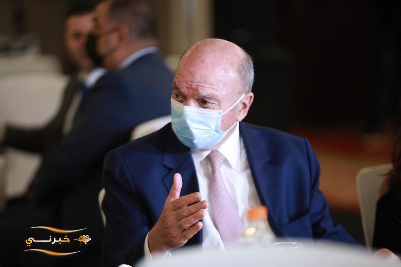 الفايز يدعو لزيادة الاستثمارات النرويجية بالأردن