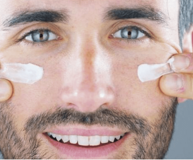 نصائح للرجال للحفاظ على بشرتهم في الشتاء