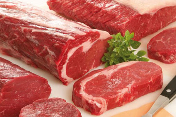 انتبهي إليها عند شرائك اللحم علامات تشير أن اللحم فاسد