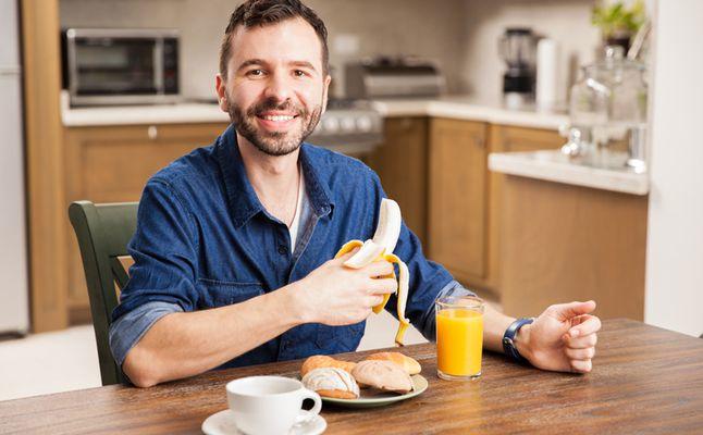 فوائد الموز في تعزيز القدرة الجنسية لدى الرجال