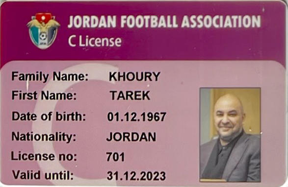 خوري يحصل على رخصة التدريب c
