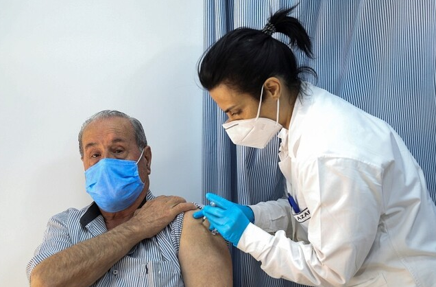 لبنان يفرض قيودا جديدة لاحتواء كورونا