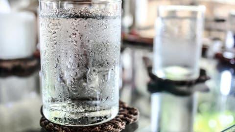 غير متوقعة أضرار شرب الماء البارد