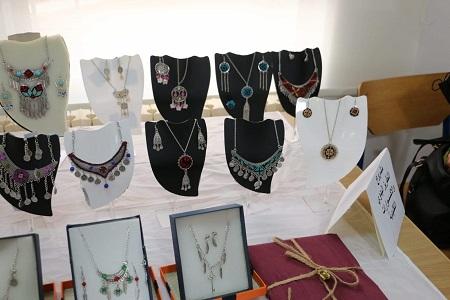 الشمايله تفتتح معرضا للفن التشكيلي في الكرك