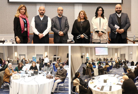 اجتماع طاولة مستديرة يناقش نقاط الضعف والقوة والفرص والتحديات