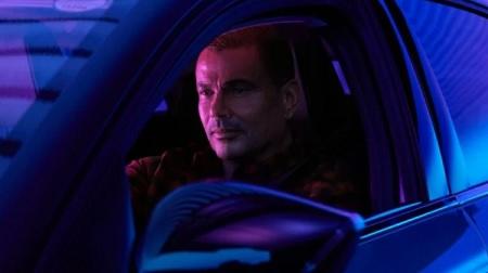 عمرو دياب متهم بالإساءة للمرأة في إعلان  فيديو 