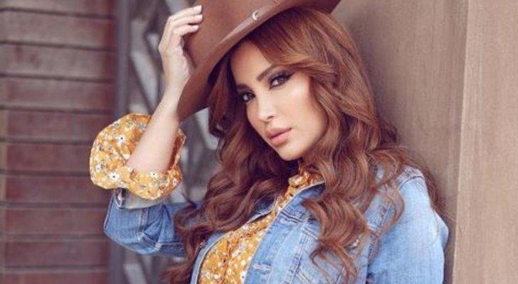 نسرين طافش تخطف أنظار المتابعين بإطلالتها  صورة