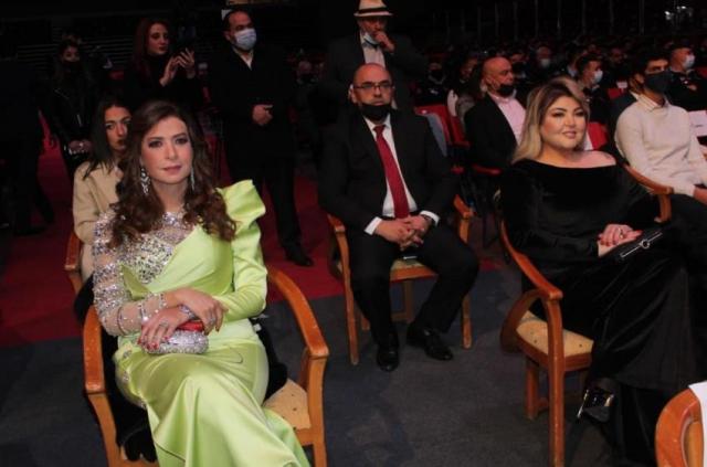 النجار ترعى أوبريت شعب واحد بجامعة عمان الأهلية - صور