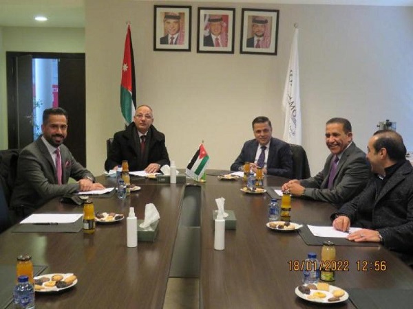 وفد من جامعة عمان الأهلية يزور المركز الأردني للتصميم والتطوير JODDB