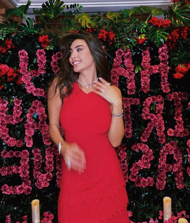 ياسمين صبري تنشر صور جديدة لأجواء عيد ميلادها - صور